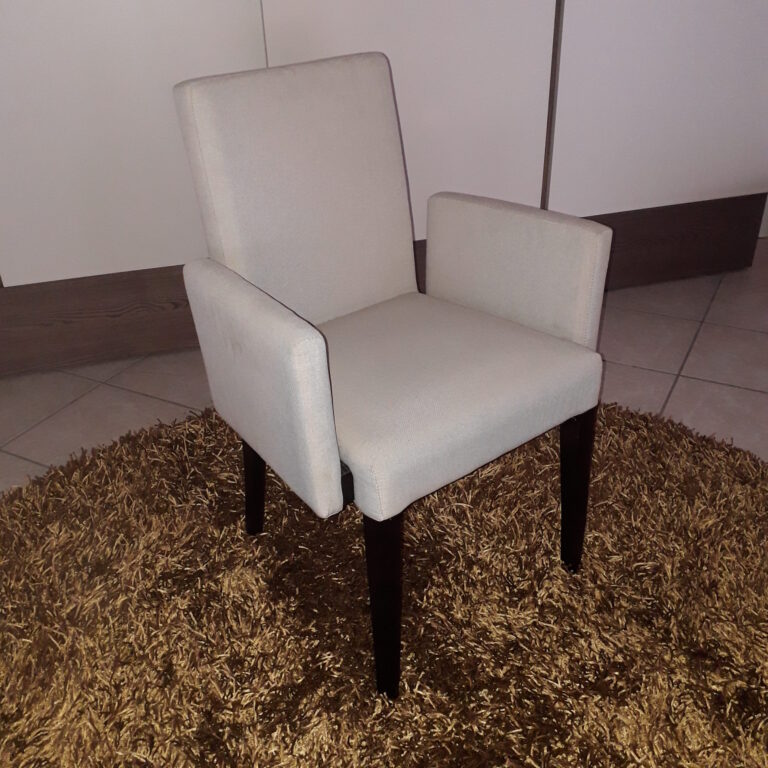 Poltrona   NUMERO ESTRATTO: 0791